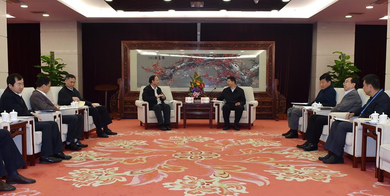 4月26日,喻寶才副總會(huì)見(jiàn)西安石油大學(xué)黨委... (2) - 副本.JPG