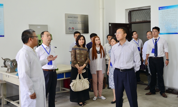 實(shí)驗(yàn)室_9498 - 副本.JPG