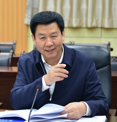 莊長(zhǎng)興 - 副本.jpg