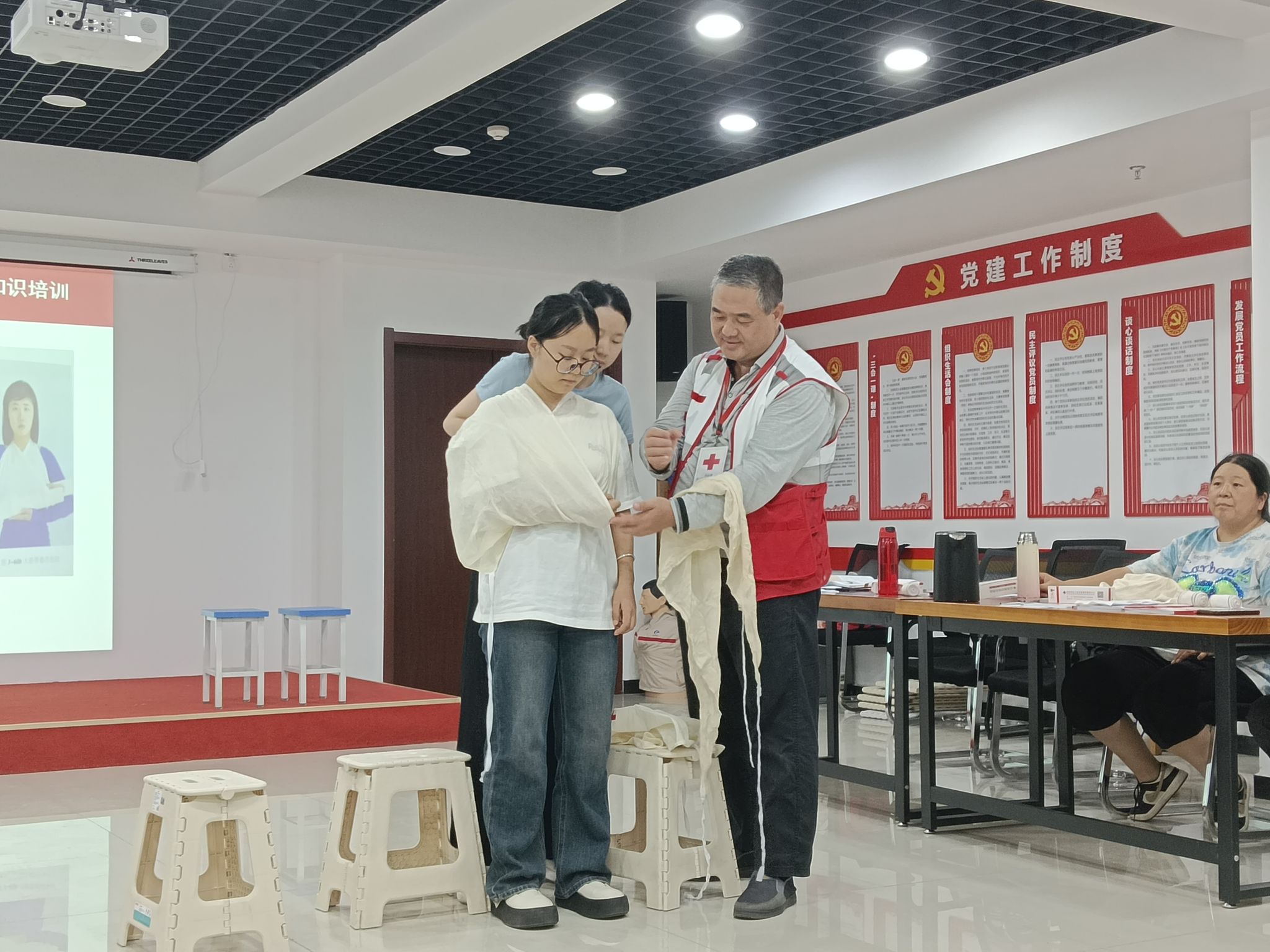 e3d4f3d9b3390d99d6b76b81d3ab4db e3d4f3d9b3390d99d6b76b81d3ab4db