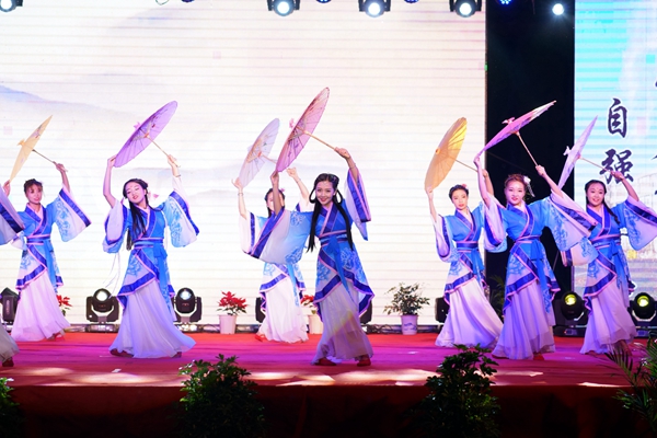 用2DSC05133 - 副本.JPG